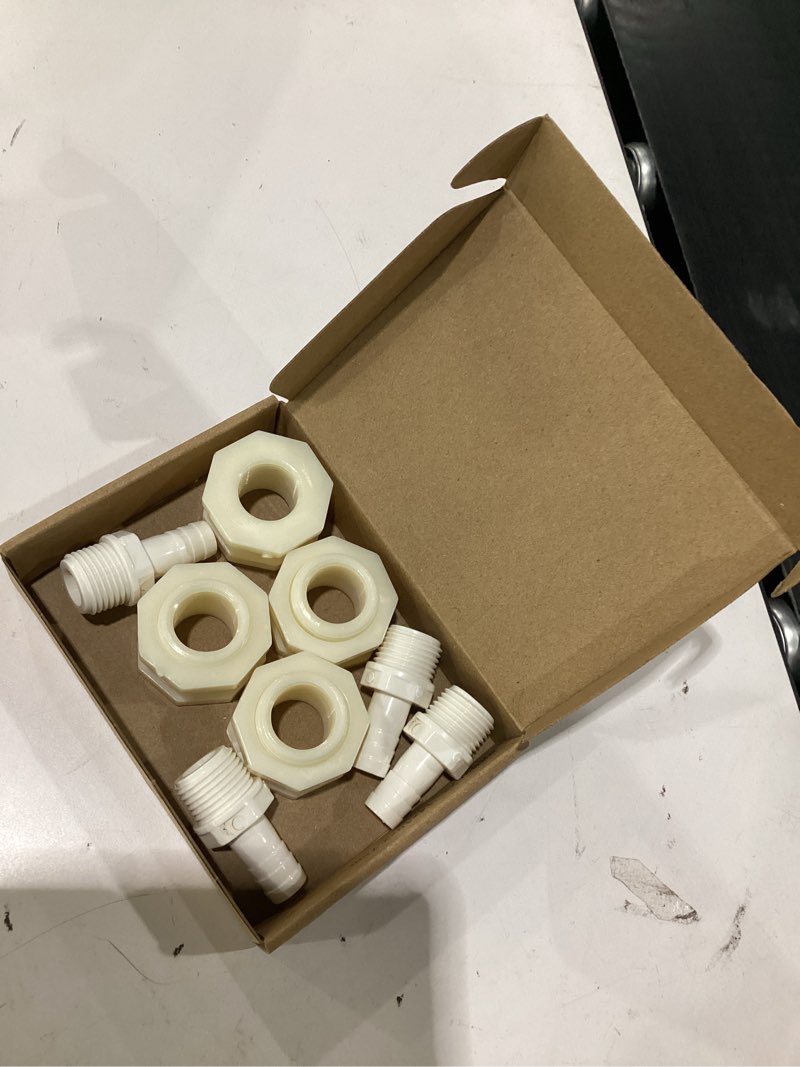 Condition photo showing Good Condition for uxcell bulkhead fitting adapter 12mm barbed x g1/2 female abs white for aquariums, water tanks, tubs, pools 4pcs