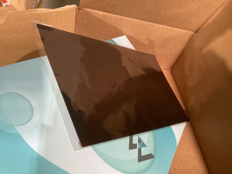 https://lotting-media.assets.bidfta.com/lotting_976eee63-e064-477a-9467-80ee0015d937