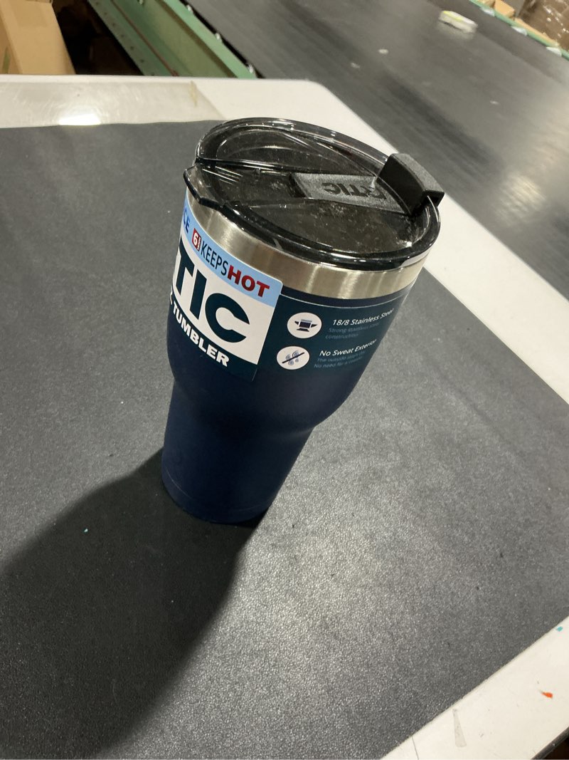 Condition photo showing Good Condition for RTIC 30 oz. Vacuum Insulated Stainless Steel Tumbler - Matte Navy