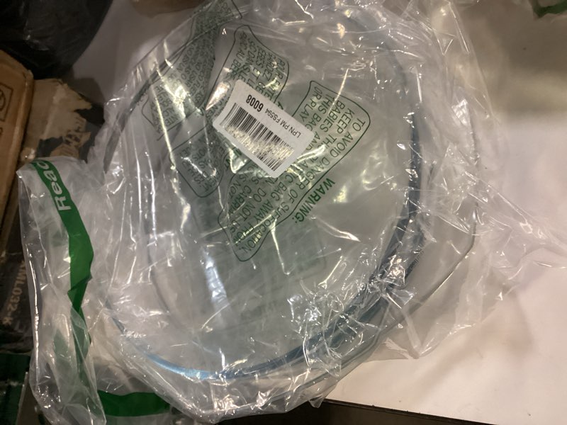 Condition photo showing New/Like New for round tempered glass casserole dish with lid, glass casserole baking dish for oven, freezer and dishwasher safe - 3qt