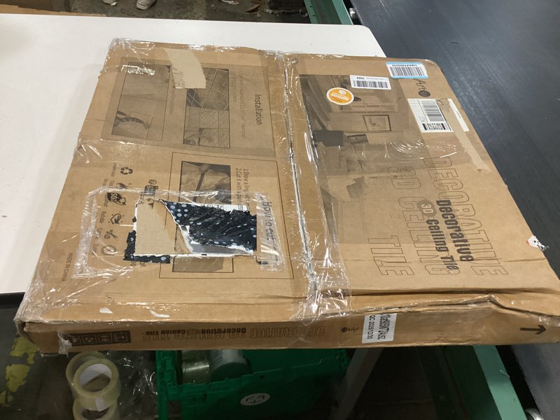 Condition photo showing New/Like New for art3d pvc ceiling tiles, 2'x2' plastic sheet in white (24-pack) 24"x24" white 1 24