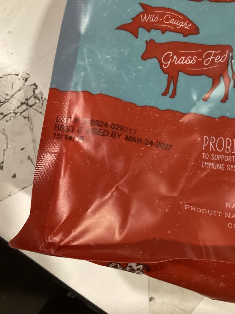 Condition photo showing New/Like New for Stella & Chewy's Freeze Dried Raw Meal Mixers – Crafted for Puppies – Grain Free, Protein Rich Perfectly Puppy Beef & Salmon Recipe – 18 oz Bag Beef & Salmon 1.13 Pound (Pack of 1)