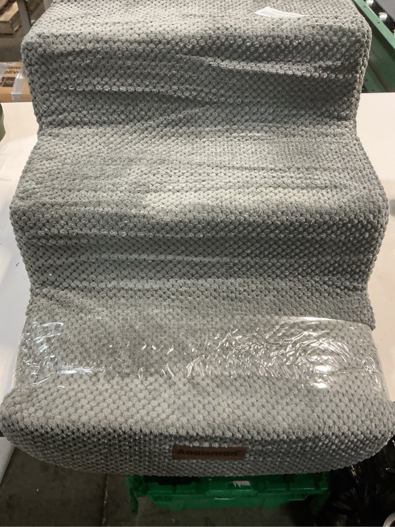 Condition photo showing Good Condition for Dog Stairs for Small Dogs, 3-Step Non-Slip Pet Stairs for Couch Sofa and Chair, Dog Bed Stairs for Puppy, Older Cat,Grey