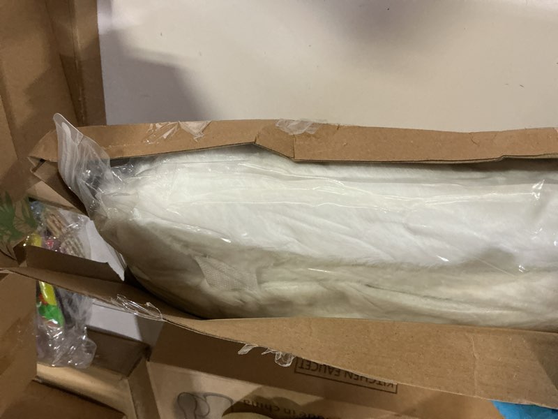 Condition photo showing New/Like New for 60 Inch White Christmas Tree Skirt, Faux Fur Large Christmas Tree Skirt Holiday Xmas Decorations