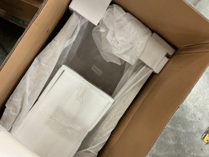 Condition photo showing New/Like New for Lordear Gold Undermount Kitchen Sink 36" x 19" Stainless Steel Sinks 16 Gauge Single Bowl Ledge Work