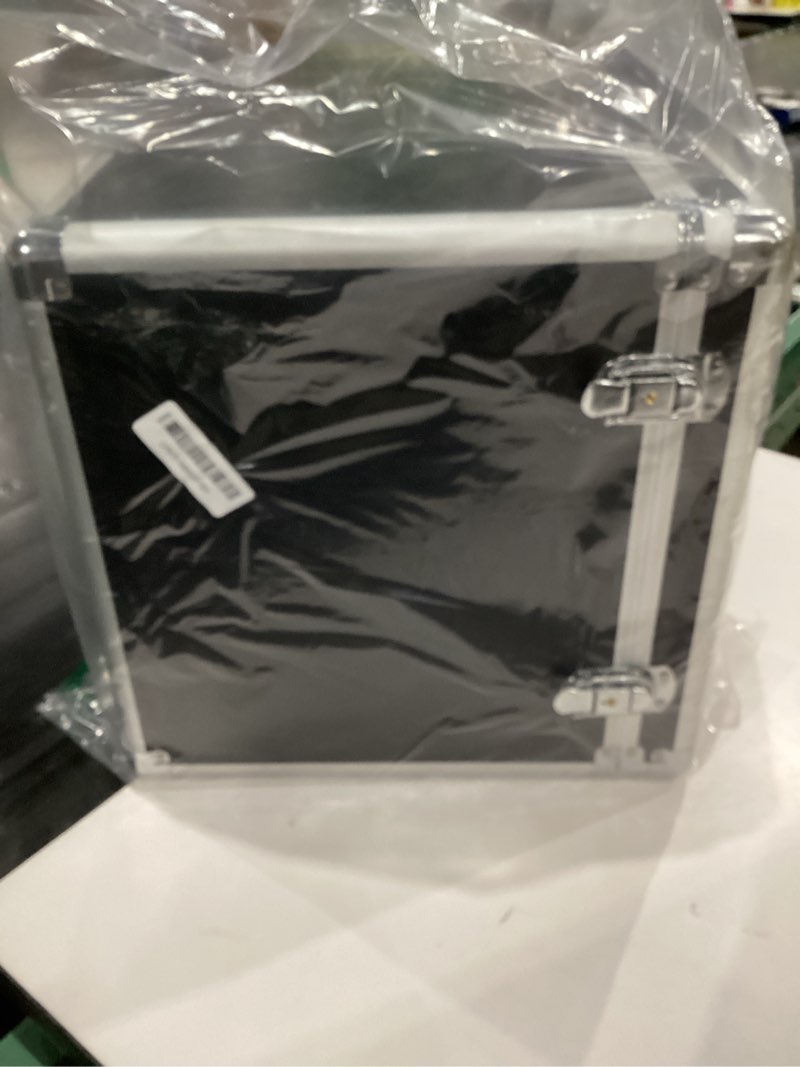 Condition photo showing Good Condition for Vinyl Record Storage Case LP Album Collection Display Box Aluminium Water Resistant Vinyl Record Organizer Storage Holds 30+ Valuable Records 7/10/12 Inch Collapsible Storage Crate with Mesh Bag Black