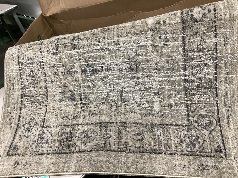 Runner rug 2’-7”x 7’-9” 