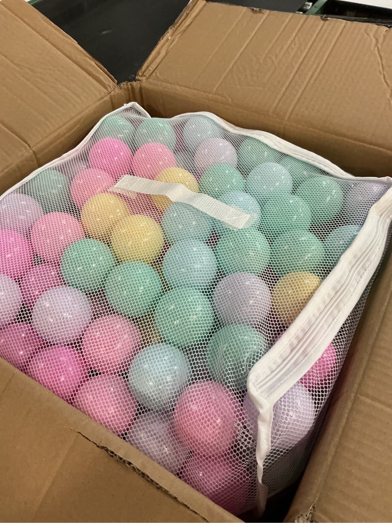 Condition photo showing Good Condition for Amazon Basics BPA Free Crush-Proof Plastic Ball, Pit Balls with Storage Bag, Toddlers Kids 12+ Months, Pack of 400 Balls, 6 Pastel Colors 400 Balls Pastel Colors
