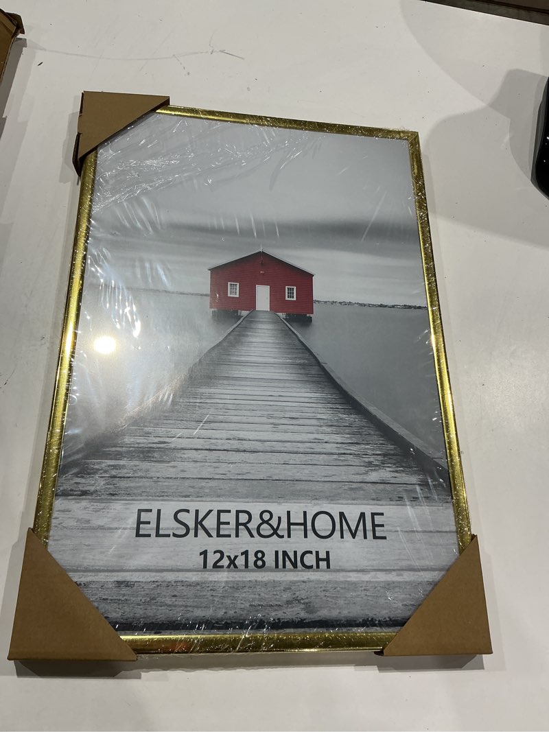 Condition photo showing Good Condition for elsker&home 12x18 poster frame 3 pack, gold 12x18 picture frame | 12x18 frame for horizontal or vertical wall mounting, sturdy and scratch-proof gold 12 x 18