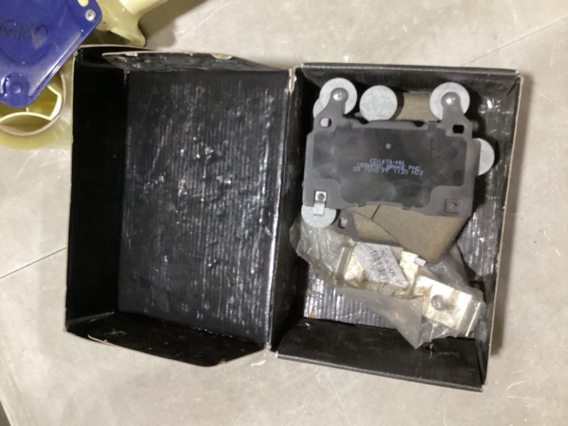 Condition photo showing New/Like New for trq front and rear ceramic brake pad set compatible with 2012-16 tesla model s ceramic bfa82237