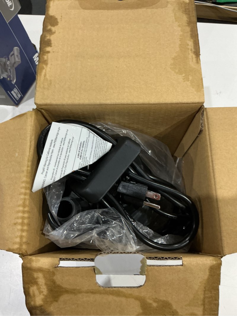 Condition photo showing Good Condition for utilitech 1/6-hp 115-volt 25-gpm thermoplastic submersible utility pump
