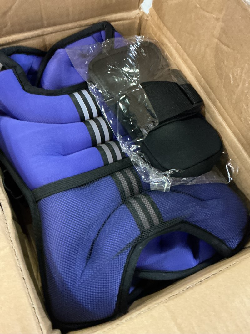 Condition photo showing New/Like New for zelus weighted vest, 6lb/8lb/12lb/16lb/20lb/25lb/30lb weight vest with reflective stripe for workout, strength training, running, fitness, muscle building, weight loss, weightlifting 12lb violet