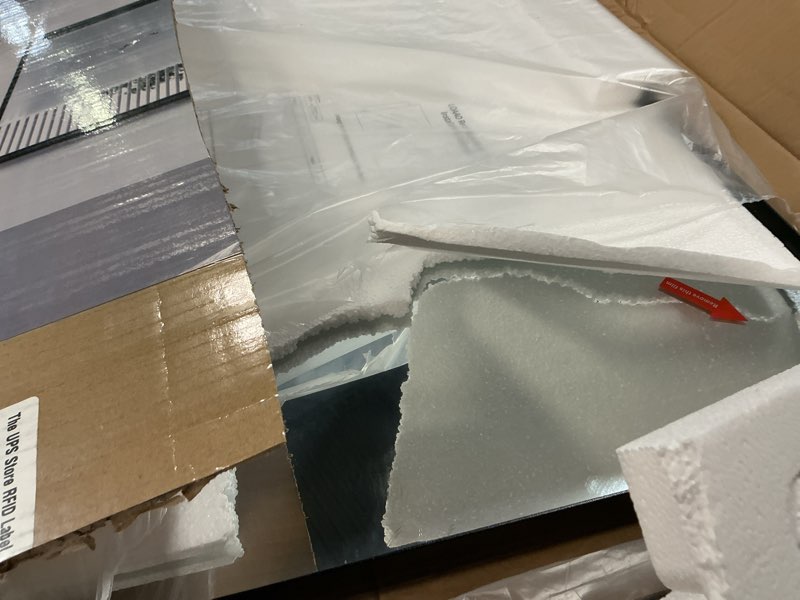 Condition photo showing Good Condition for LOAAO 24X32 Inch Black Metal Framed Bathroom Mirror for Wall, Matte Black Bathroom Vanity Mirror Farmhouse, Large Rounded Rectangle Mirror, Anti-Rust, Hangs Horizontally or Vertically Black 24"L x 32"W