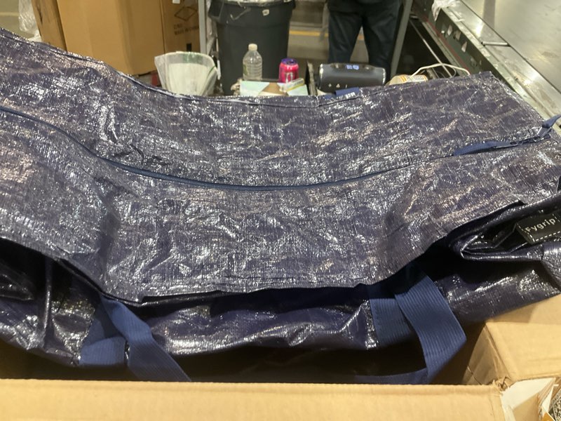 Condition photo showing Good Condition for 6pk storage bags