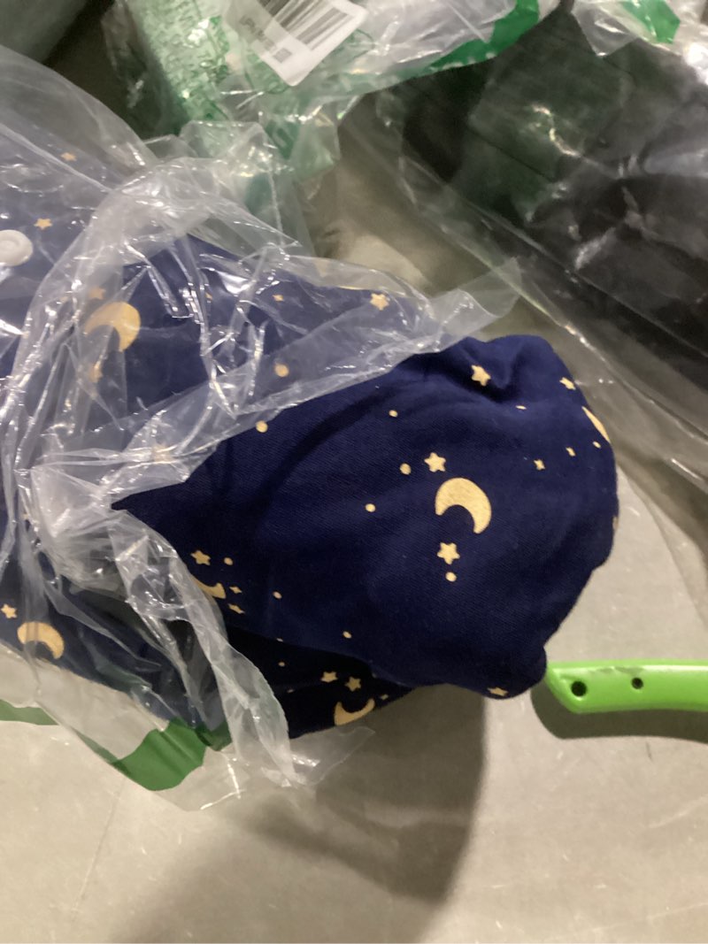 Condition photo showing Good Condition for Duomiaomiao 3.5 TOG Baby Sleep Sack 100% Cotton Winter Long Sleeve Baby Wearable Blanket, Super Warm Quilted Comfy Toddler Sleeping Sack 3.5 Tog-moon & Star Small