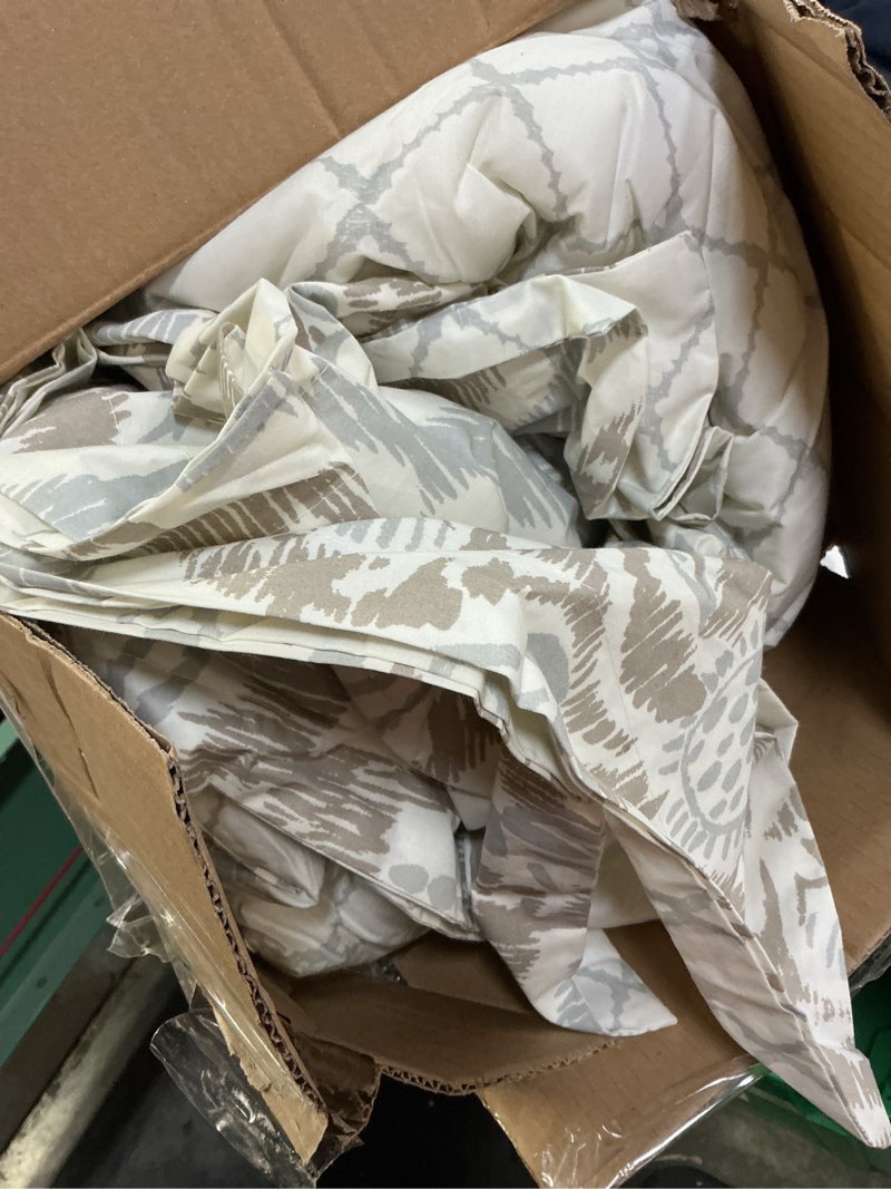 Condition photo showing Good Condition for levtex home - becker taupe comforter set - king comforter + two king pillow cases - ikat - taupe, grey and cream - comforter (106 x 94in.) and pillow cases (36 x 20in.) - cotton comforter - king/cal king taupe