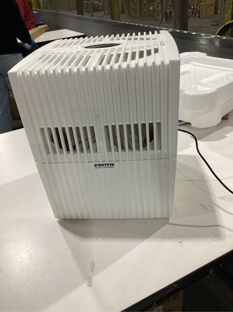 Condition photo showing Good Condition for Venta LW15 Comfort Plus Humidifier in White - Filter-Free Evaporative Humidifier for Spaces up to 375 ft² 375 ft² White