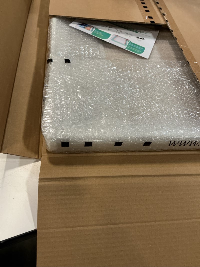 Condition photo showing New/Like New for Pixy Canvas 22x28 inch Floater Frame for Canvas Paintings, Wood Panels, Canvas Panels & Stretched Canvas Boards. Floating Frame fits 5/8", 3/4" & max 7/8" Deep Artwork (White, 22 x 28 inch) White 22 x 28 inch