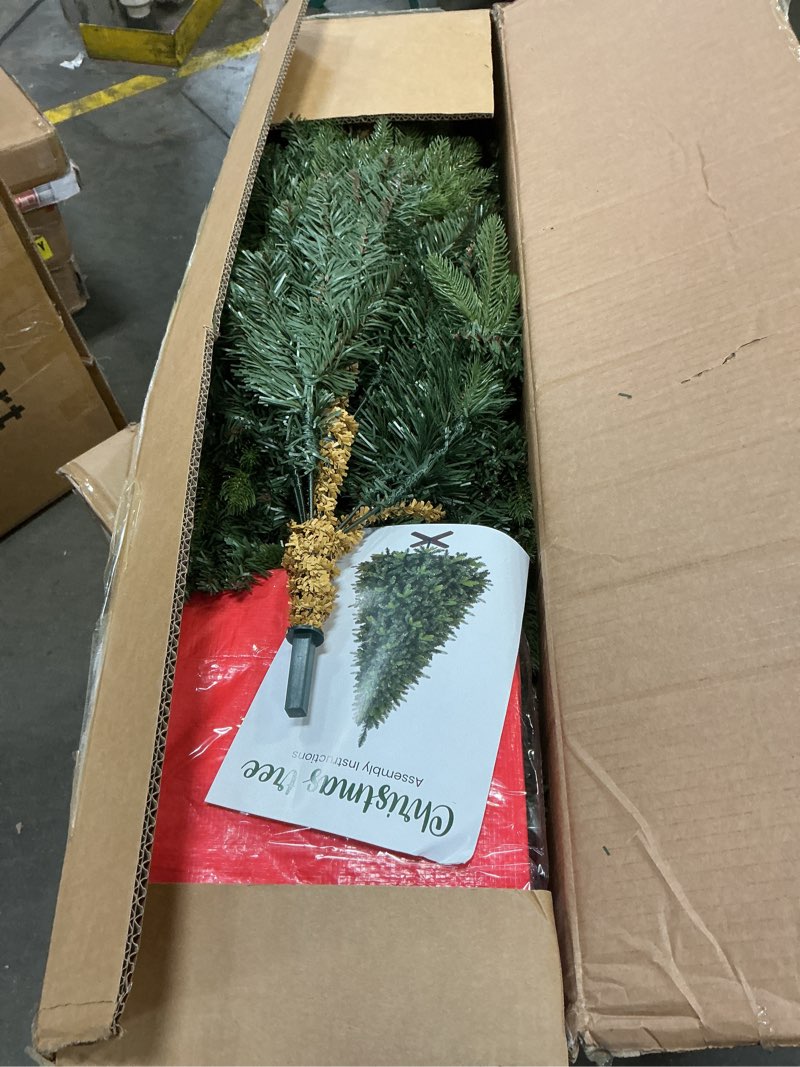 Condition photo showing Good Condition for 6ft Artificial Christmas Tree, 1152 Realistic Branch Tips, Easy Assembly Hinged Design, Includes Base