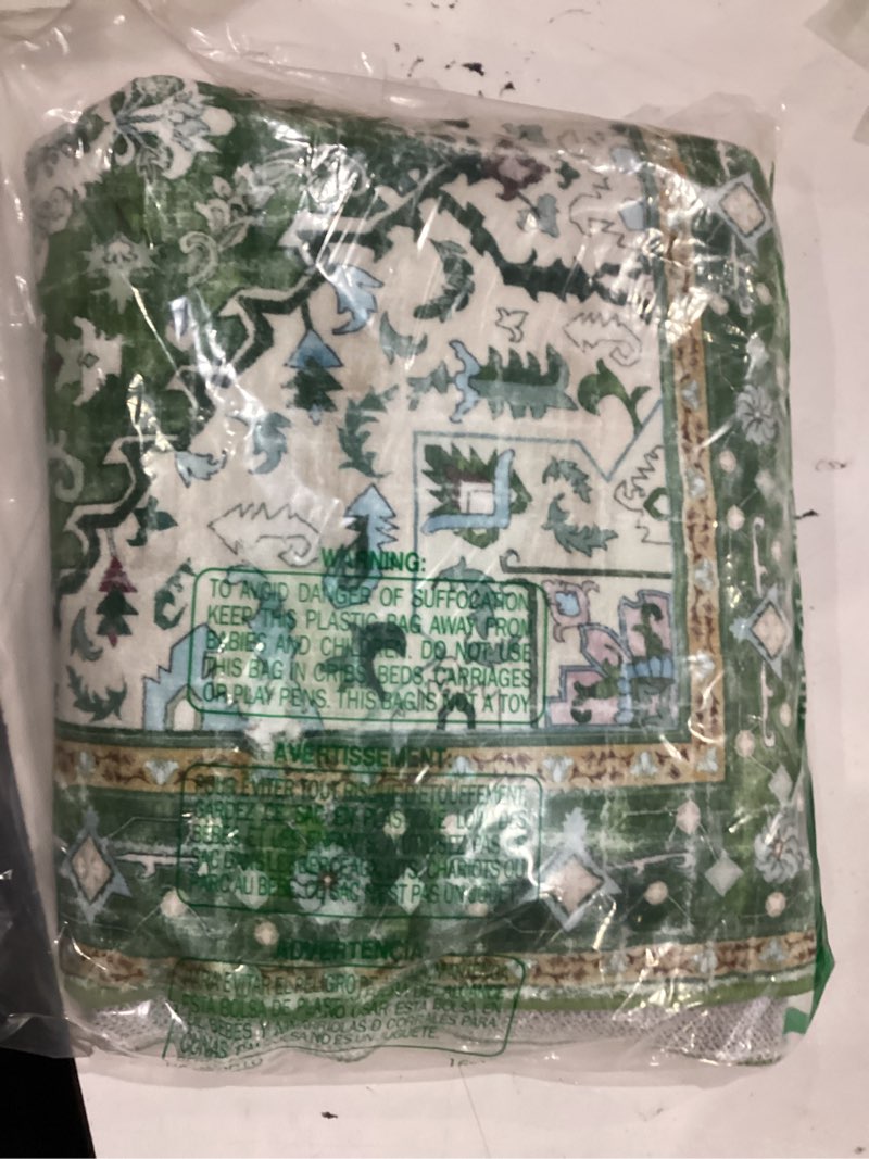Condition photo showing Good Condition for yamaziot washable runner rug, 2x6 non-slip boho vintage hallway kitchen rug | stain resistant,low pile, soft distressed floor carpet with rubber backing for bedroom, kitchen, laundry, entrance 2' x 6' green