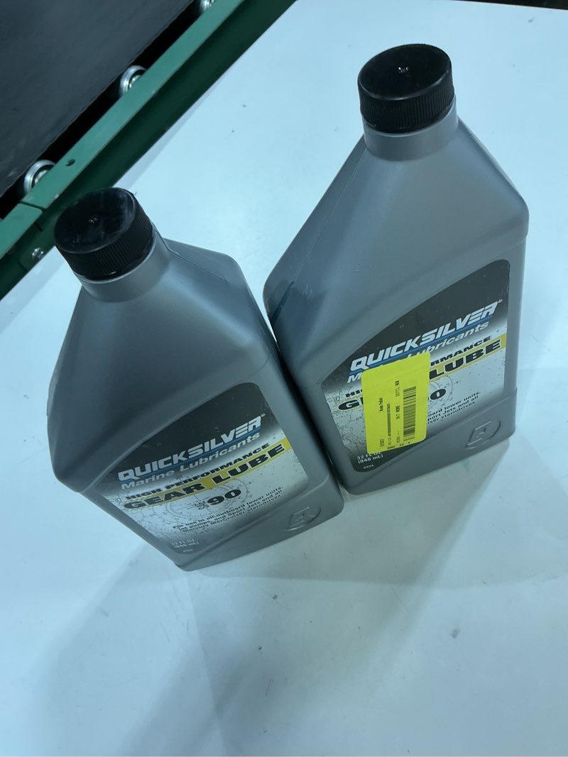Condition photo showing Good Condition for quicksilver sae 90 high performance gear lube for outboards and sterndrives  32 oz pack 2