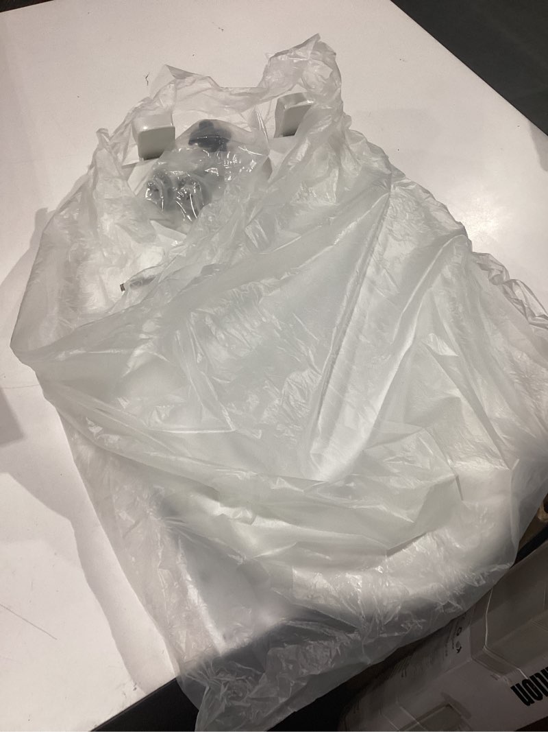 Condition photo showing Good Condition for bemis 7300slec slow close toilet seat, easy clean hinges and durable plastic seat, made in usa, elongated, white