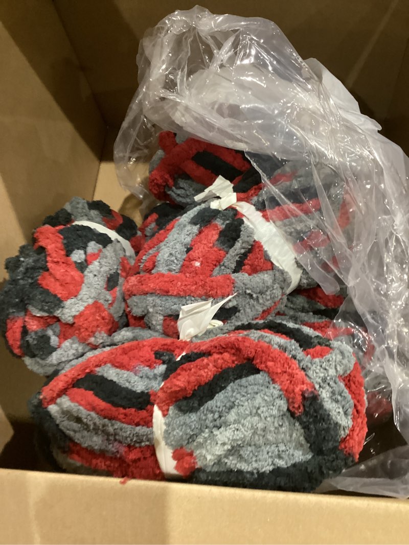 Condition photo showing Good Condition for Item similar)))))color black , grey and red )))))))8 Pack Chunky Yarn for Hand Knitting - Chunky Chenille Blanket Yarn for Crocheting - Jumbo Fluffy Yarns for Crochet - Super Bulky Yarns 28.4 yds 7.7 oz Each Skein (Red) Red 8 Pack