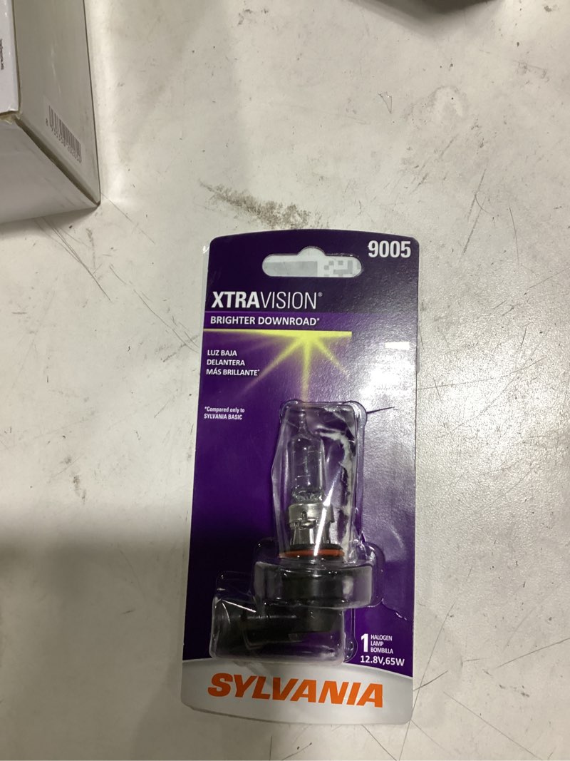 Condition photo showing Good Condition for sylvania 9005 xtravision halogen headlight bulb, 1 pack, compatibile with multiple cars