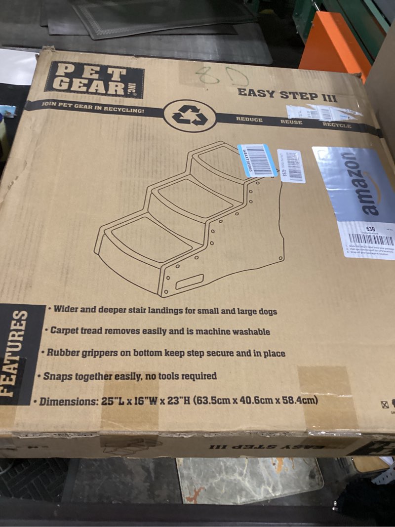 Condition photo showing Good Condition for pet gear easy step iii pet stairs, 3 step for cats/dogs, removable washable carpet treads, for pets up to 150lbs, no tools required, available in 9 colors, coffee bean