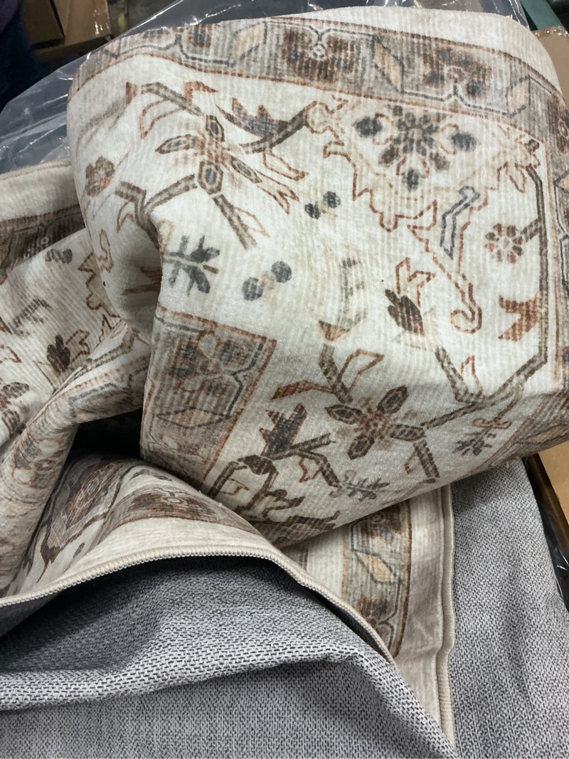 Condition photo showing Good Condition for Amada 8x10 Area Rugs, Low-Profile Large Washable Area Rug with Non-Slip Backing & Durable Edge Binding, Vintage Rugs for Living Room, Bedroom, Dinning Room