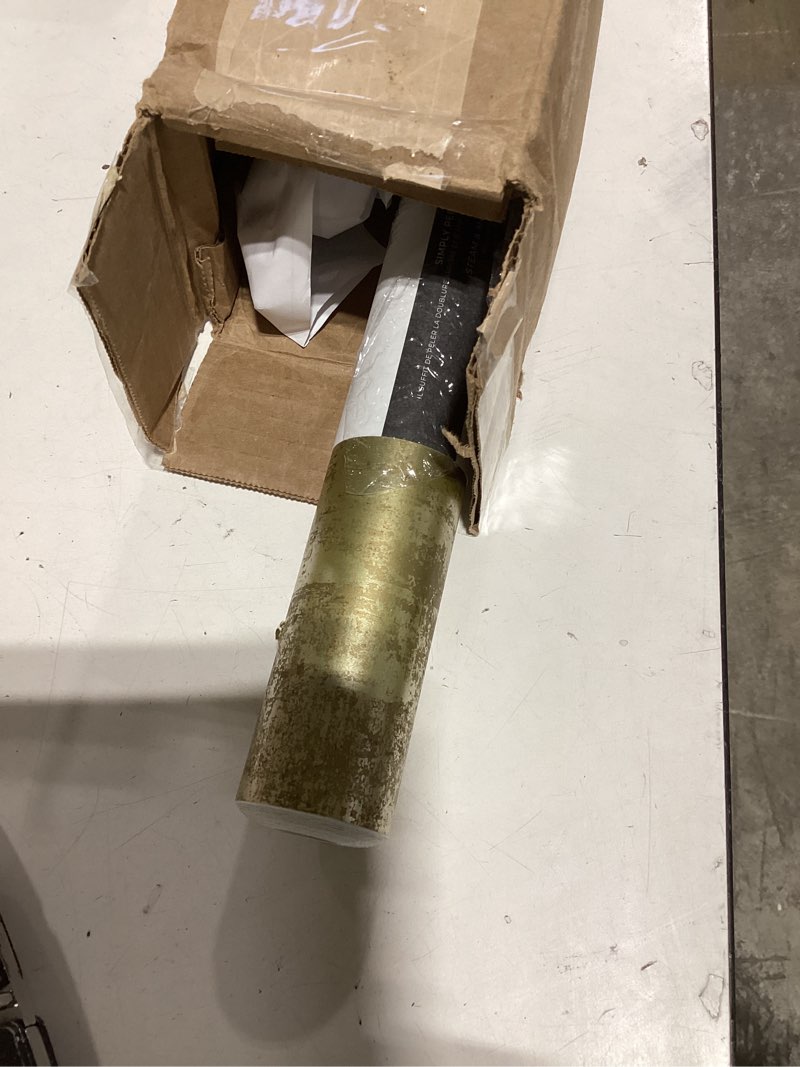 Condition photo showing Good Condition for tempaper metallic gold distressed gold leaf removable peel and stick wallpaper, 20.5 in x 16.5 ft, made in the usa metallic gold 20.5" x 198"