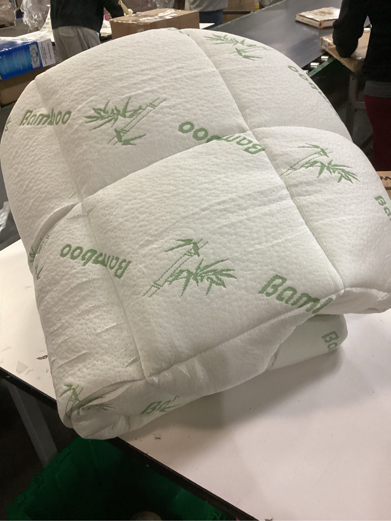 Condition photo showing Good Condition for Mattress Topper Queen Size, Cooling Extra Thick Breathable Viscose Made from Bamboo Mattress pad, Soft Quilted Fitted Mattress Cover with 1000 GSM Down Alternative Fill (8-21”Deep Pocket) White Queen