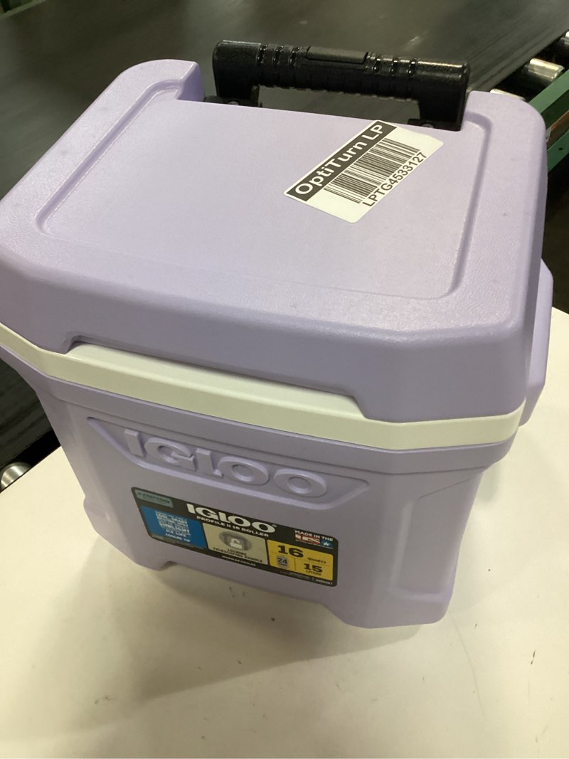 Condition photo showing Good Condition for igloo profile 16qt rolling cooler - lilac