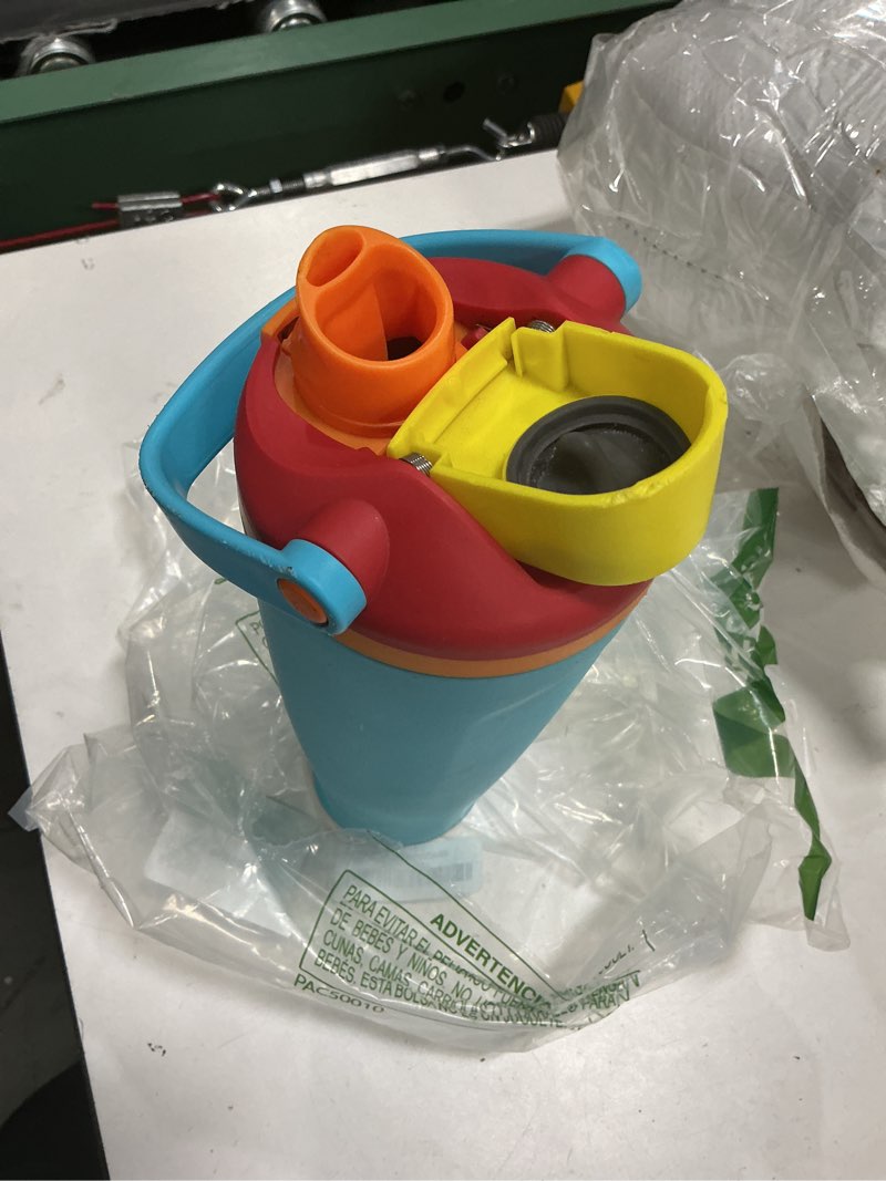 Condition photo showing As Is for owala freesip sway insulated stainless steel water bottle with two-way spout, built-in straw and bucket handle, made for travel, school, and sports, 40oz, bpa free, leak proof, summer sweetness summer sweetness 40 ounces