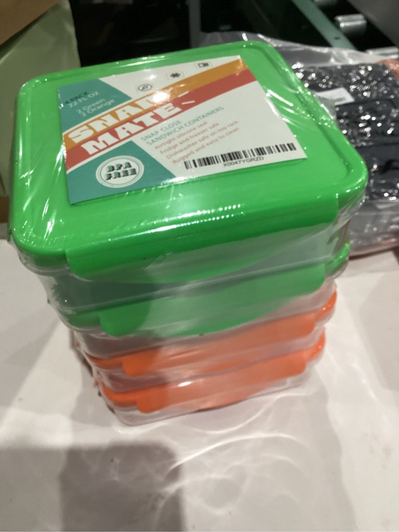 Condition photo showing New/Like New for SnapMate - 4 Pack of Sandwich Containers - Reusable, BPA Free Plastic, Snap & Lock Shut Lids and Silicone Seal. Great for Fruit, Salad, Lunch Box Snacks and Food Storage