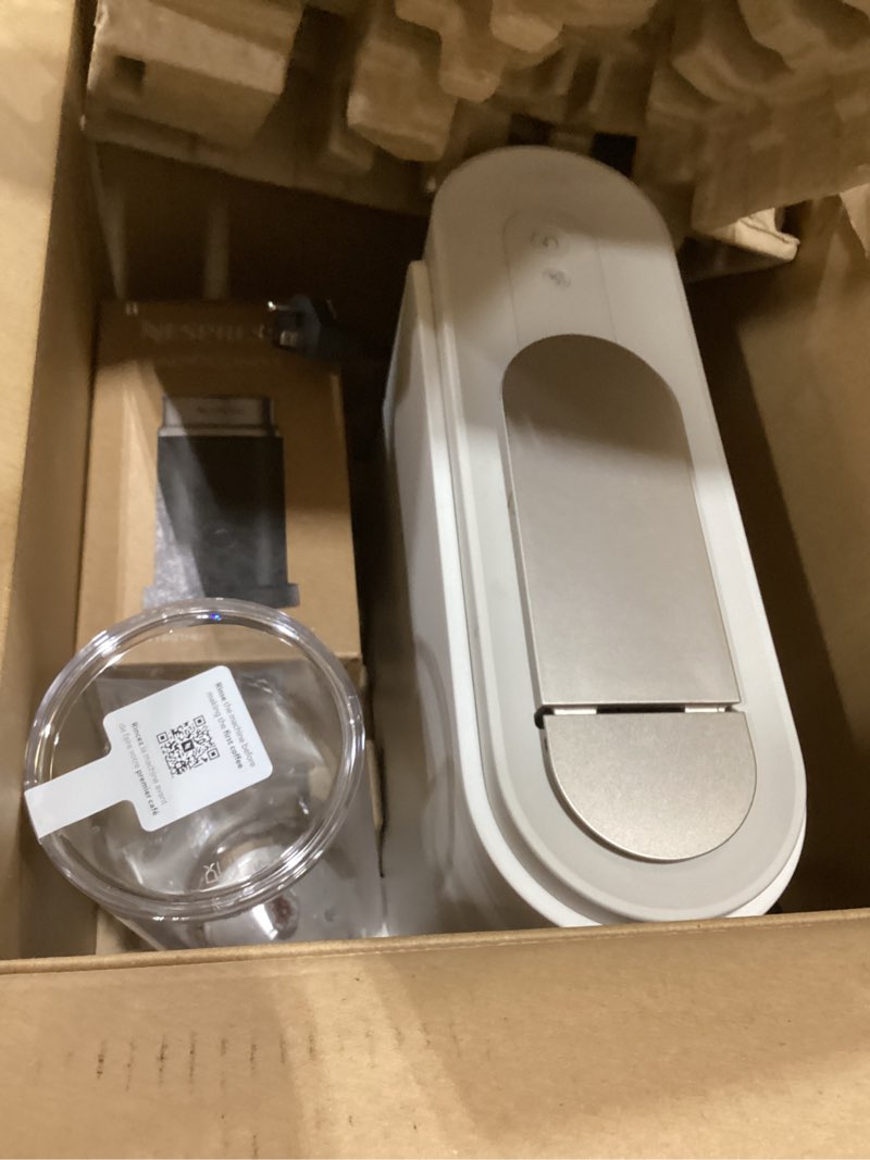 Nespresso Vertuo Up Coffee and Espresso Maker by DeLonghi, White with Aeroccino Milk Frother