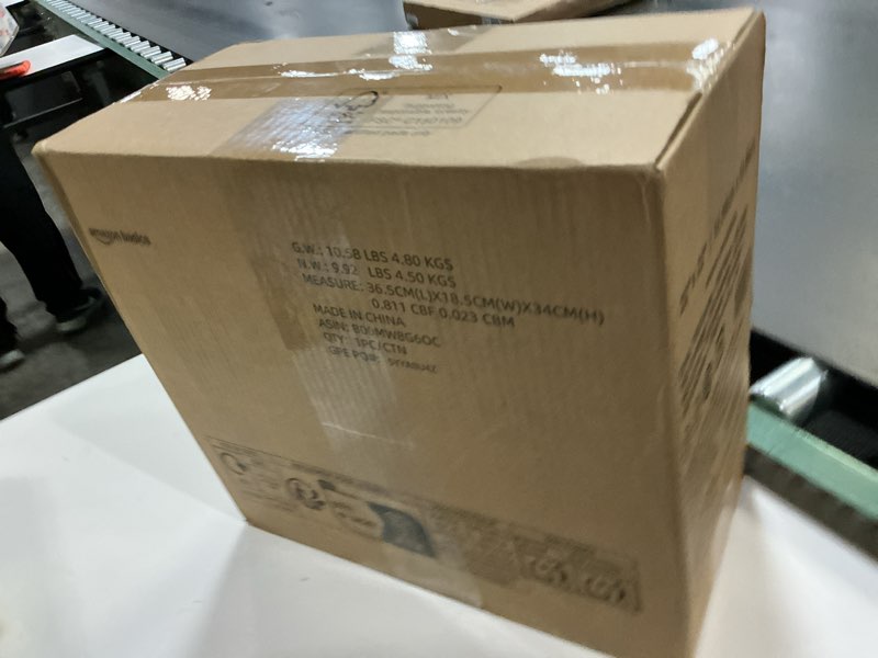 Condition photo showing New/Like New for Amazon Basics Dog and Puppy Pee Pads, 5-Layer Leak-Proof Super Absorbent, Quick-Dry Surface, Potty Training, Regular (22x22\"), 150 Count, Blue & White Regular (150 Count)