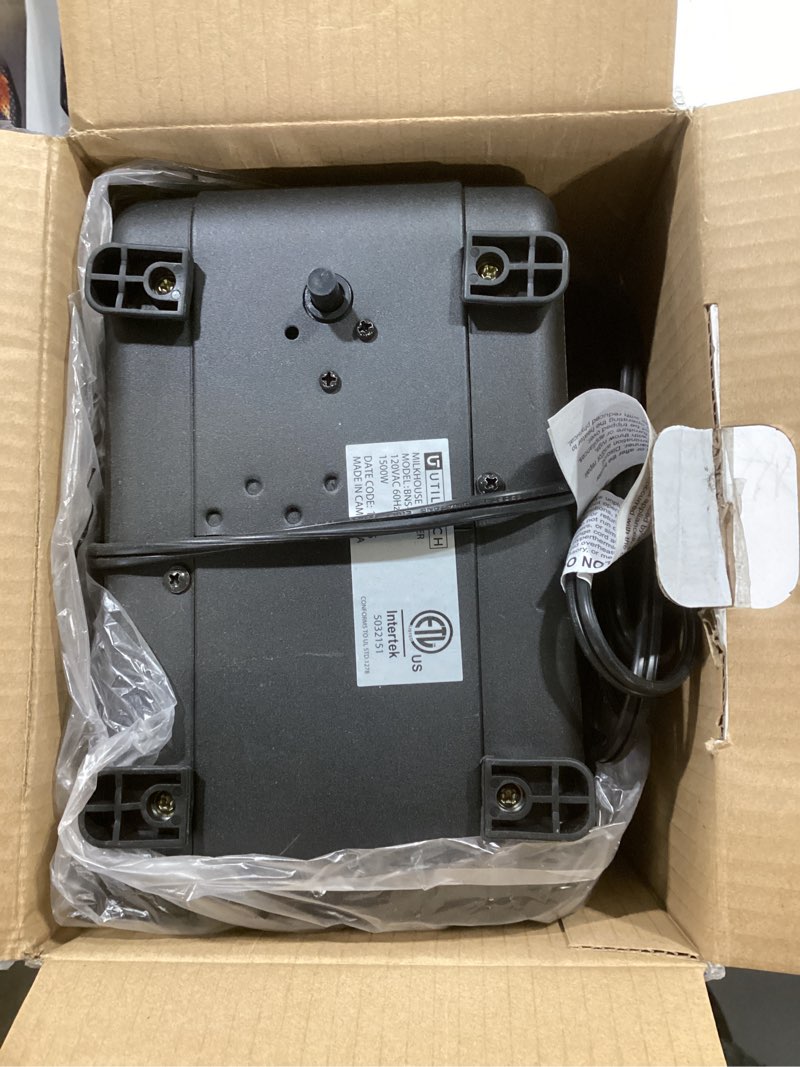 Condition photo showing As Is for Utilitech 1500 -Watt Utility Fan Utility Indoor Electric Space Heater with Thermostat