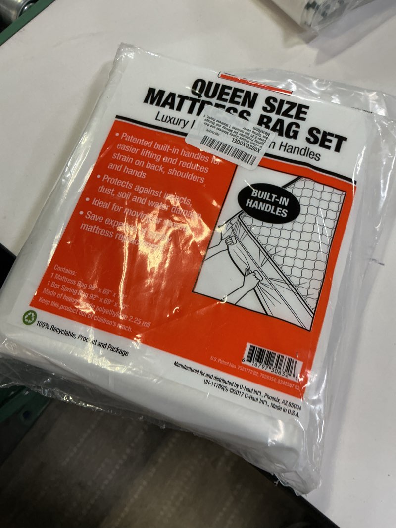 Condition photo showing New/Like New for U-Haul Deluxe Queen Mattress and Box Spring Protection Set Moving and Storage Cover 2.25 Mil Includes 1 Mattress Cover, 1 Box Spring Cover Deluxe Queen Mattress Bag Set