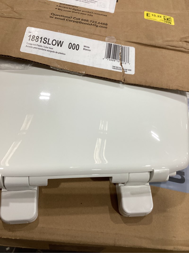 Condition photo showing Good Condition for mayfair little2big? elongated plastic toilet seat in white with sta-tite? seat fastening system? and whisper•close? hinge