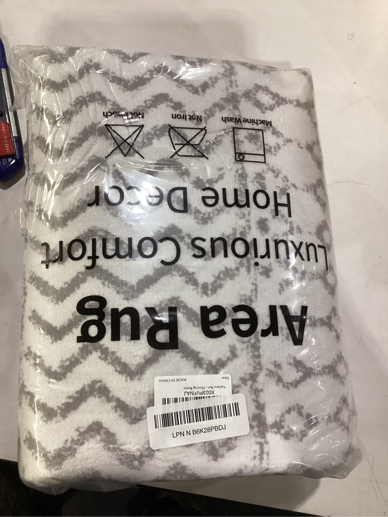Condition photo showing Good Condition for nailttos boho rug for bedroom, 3x5 moroccan vintage non-slip backing faux wool area rug, machine washable low-pile front door mat kitchen rugs for living room laundry dinning room 3' x 5' (rectangular) grey