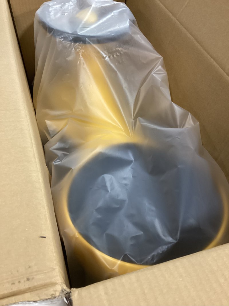 Condition photo showing Good Condition for Swing Car, LED Flashing Wheels, Ride on Wiggle Car Boys and Girls, No Batteries, Gears or Pedals, Twist, Turn, Wiggle Movement to Steer, for Toddlers, Kids 3 Yrs and UP, 50kg/110lb (Yellow)