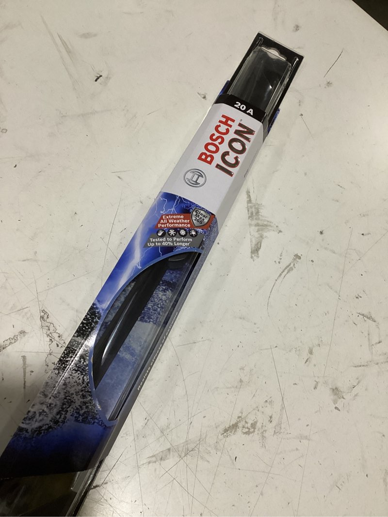 Condition photo showing Good Condition for bosch wiper blade 20 inch - 20a