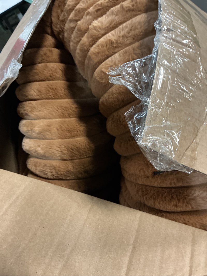 Condition photo showing Good Condition for bedsure comfyfleece™ donut large dog bed - washable faux fur with corduroy fleece & anti slip bottom, round pet bed with removable cover, camel brown, 36x36x8 inches l (36x36x8) camel brown