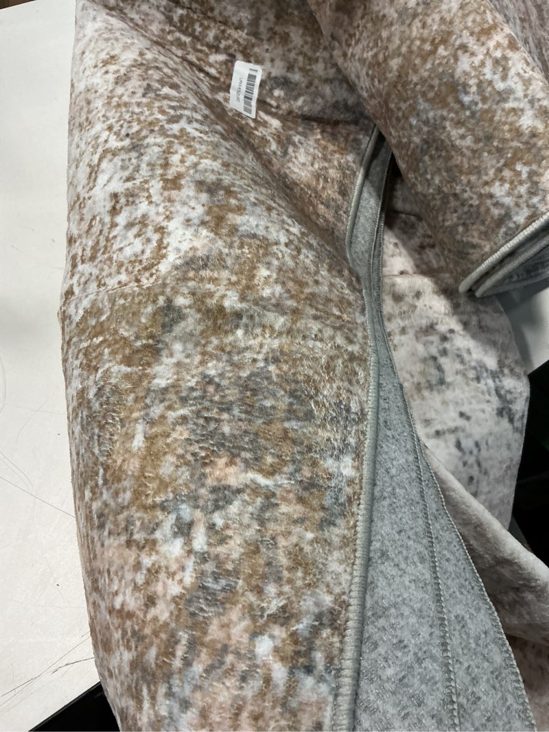 Condition photo showing Good Condition for 6x9 Area Rug Living Room Rug: Washable Modern Abstract Soft Thin Rug Indoor Floor No Slip Stain Resistant Carpet for Bedroom Dining Room Farmhouse Nursery Home Office - Brown Grey Brown Grey 6' x 9' (Rectangular)