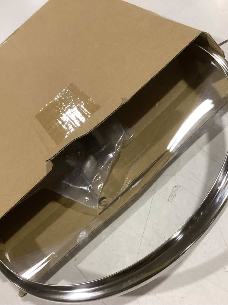 Condition photo showing Good Condition for 10.25 Inch Tempered Glass Lid Compatible with 10-10.25 Inch Lodge Cast Iron Skillet and 5 Quart Dutch Ovens