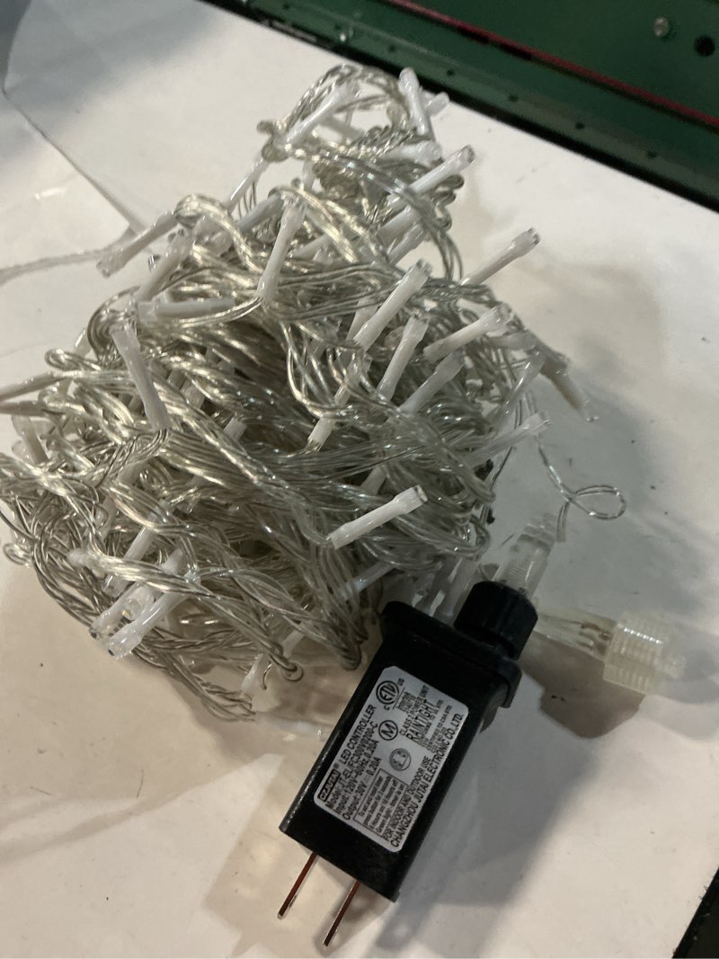 Condition photo showing Good Condition for ljlnion christmas net lights, 360 led 12ft x 5ft connectable mesh fairy string lights,8 modes low voltage safe adaptor for xmas trees, bushes, wedding, outdoor garden decorations, warm white