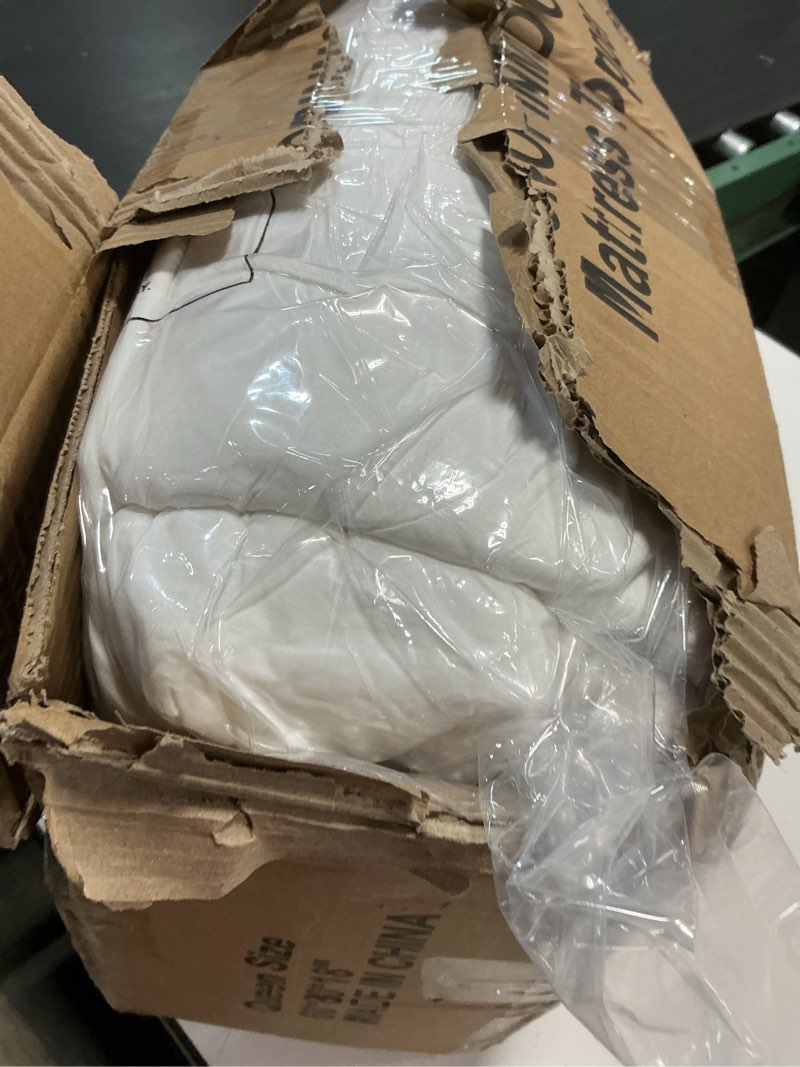 Condition photo showing New/Like New for mattress topper queen for back pain, extra thick mattress pad cover, plush pillow top, deep elastic pocket, white