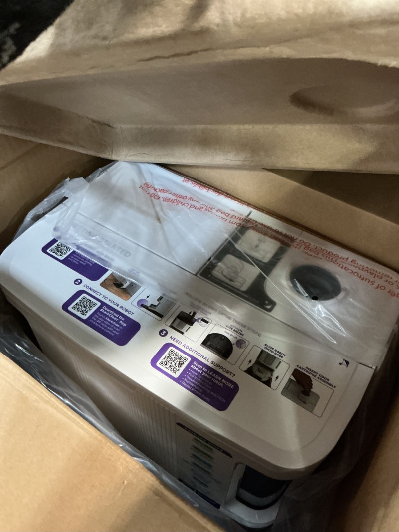 Condition photo showing Good Condition for Shark Stratos 2-in-1 Robot Vacuum & Mop with 25+ Hands-Free Features & NeverTouch Self-Cleaning Base, Precision Mapping, Autolift Technology, HEPA Filtration, Edge Detect, AV2700ZE, White