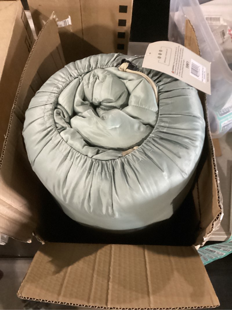 Condition photo showing Good Condition for retrospec dream mummy sleeping bag - 5, 15, & 30°f cold weather camping & travel essential gear with water - resistant shell & synthetic fill - zippered pocket & stuff sack sprucestone 5f long